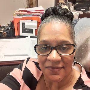 Meet your Posher, Denia